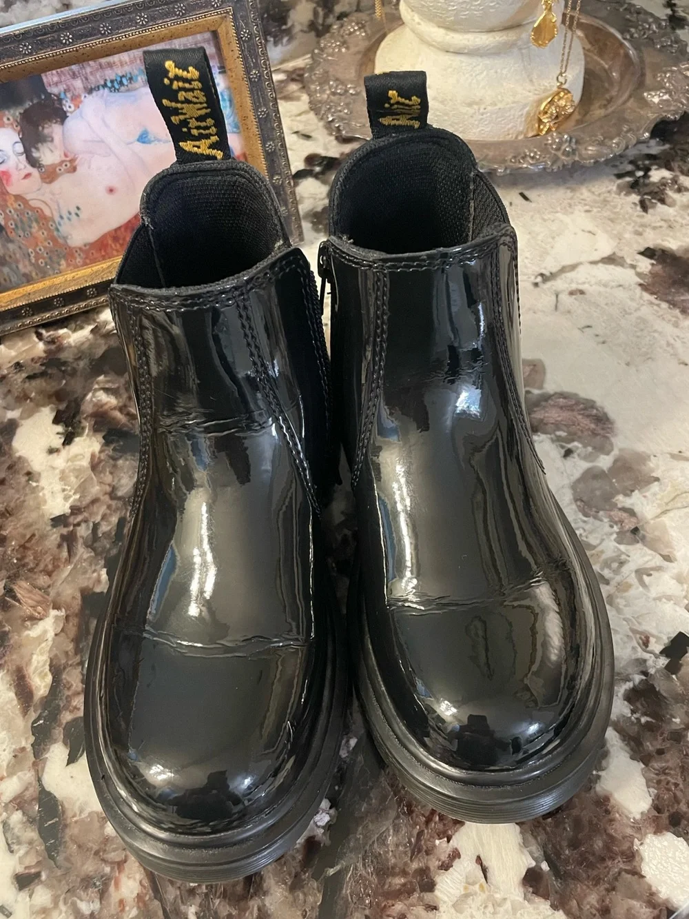 Dr. Martens Chelsea AirWair Kids 2976 Black Patent Leather Side Zip Kid’s Size 1